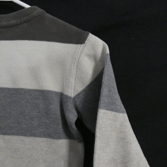 GAP KIDS | small (6-7) | Striped Crew Neck Sweater - Picture 12 of 16